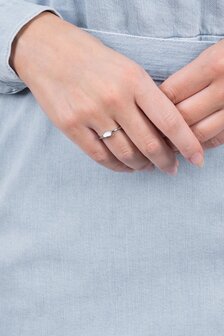 Zusss ring off white/zilver 