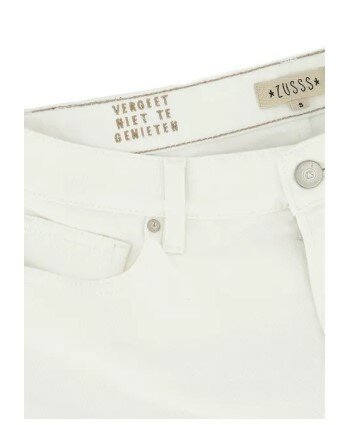 Zusss trendy mom jeans off white Nederlands