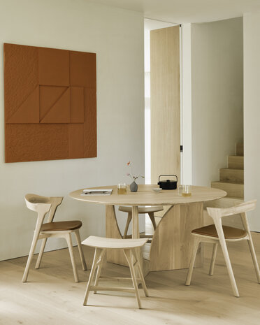 Ethnicraft Geometric dining table oak round 150 cm